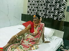 Desi bhabhi downward close to bed alongside model! Indian Webseries critical sex!!